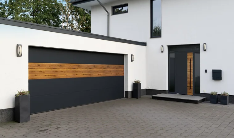 Wybierz bramę i drzwi podczas bezpłatnych konsultacji z architektem i specjalistą ds. produktu